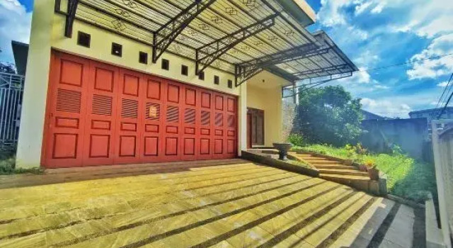 Homestay Parikesit Rent Full House