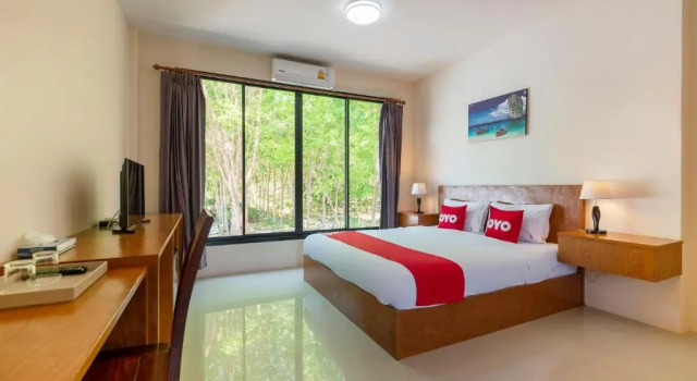Номер Superior OYO 665 Sj House Hotel