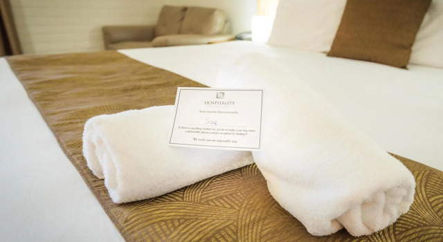 Кровать в общем номере Hospitality Carnarvon, SureStay Collection by Best Western