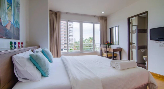 Baan Hansa, Rezervovat Hotel Hotely v Petchaburi s parkováním, Parkování