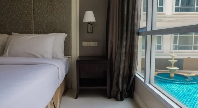 Двухместный номер Executive с видом на бассейн Hope Land Hotel 46/1