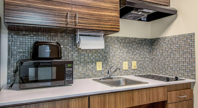 Четырёхместный люкс MainStay Suites Geismar - Gonzales