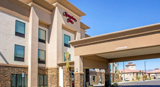 Четырёхместный номер Standard Hampton Inn Parker, AZ