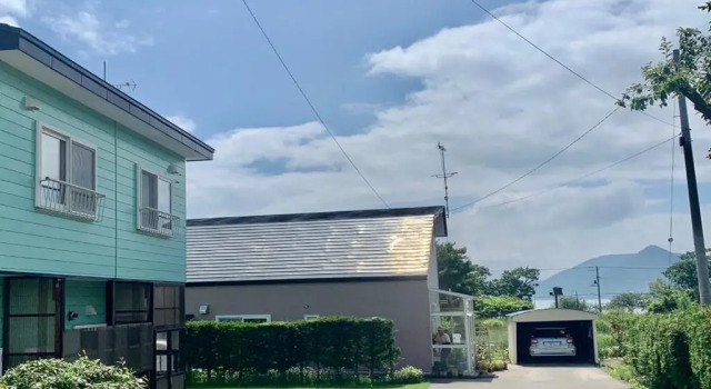 Коттедж с 4 комнатами Holiday House Toya