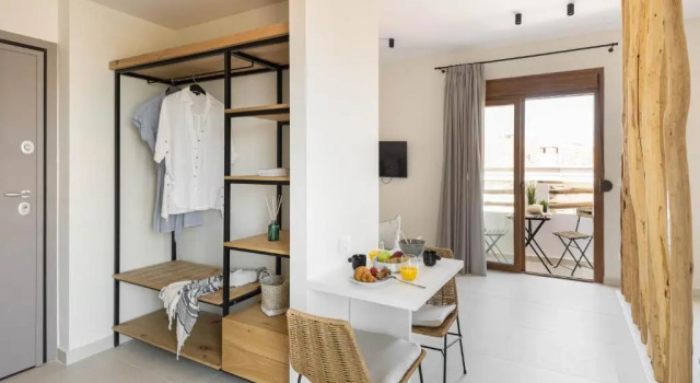 Четырёхместный номер Standard с видом на море Palm Residences