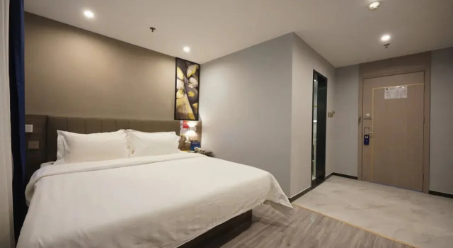 7 Days Premium Hotel (Beijing Shilihe Subway Station Juanzhijia), Book Hotel Chaoyang 