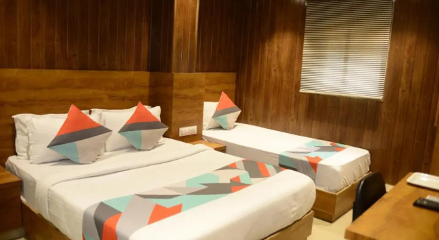 Номер Deluxe Hotel Malad Inn opposite Malad Railway Station