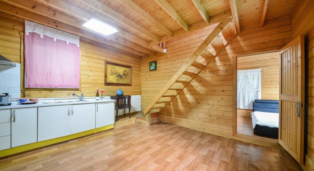 Номер Standard с 2 комнатами с балконом Gapyeong Kumegungjeon Pension