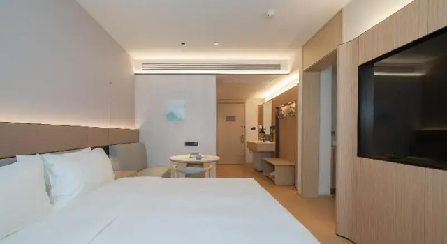 Люкс Deluxe JI Hotel Guangzhou Huangpu Dasha East Subway Station