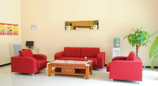 Dianliandian Health Hotel Zhengzhou, Rezervovat Hotel Čeng-čou Henan