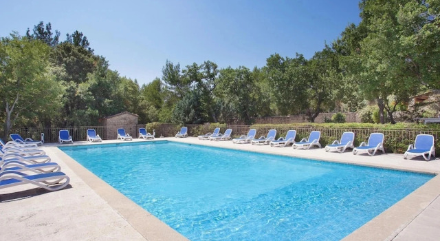 Maisonette in Gordes Near Vaucluse Hills, Забронировать Дом для отпуска Коттеджи Горд, Коттедж
