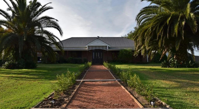 The Willows B n B, Prenota Hotel Pyree Shoalhaven