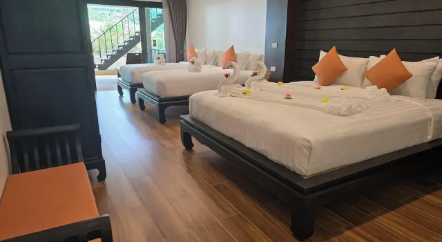 Четырёхместный семейный номер Standard Blue Palm Residence Kata