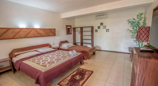 Семейный номер Standard с видом на сад Bamboo Bungalow Resthouse