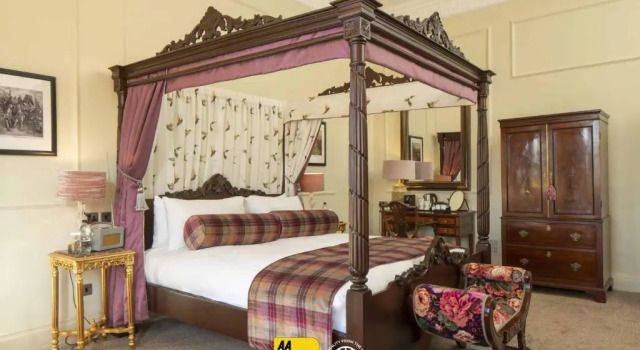 Номер Deluxe The Tudor House Hotel, Tewkesbury, Gloucestershire - The Coaching Inn Group