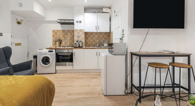 Апартаменты Beautiful Hyde Park Studio Flat