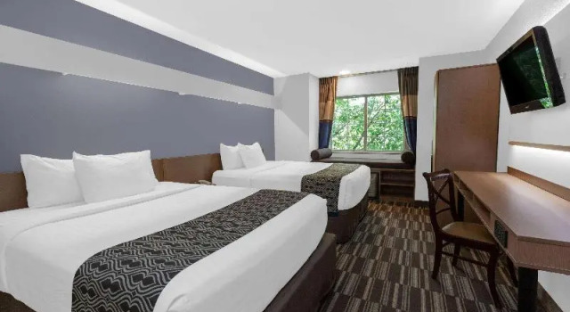 Номер Microtel Inn & Suites by Wyndham Baltimore BWI Airport