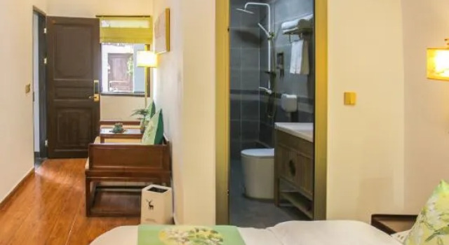 Люкс Premier Jianshui Intoxicated & Elegant Inn