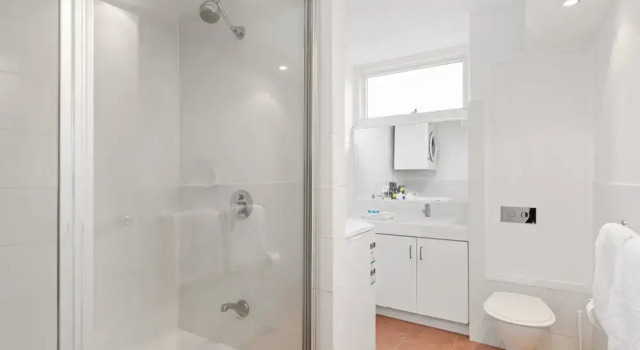Номер Deluxe с 2 комнатами с балконом и с видом на сад 84 The Spit Holiday Apartments
