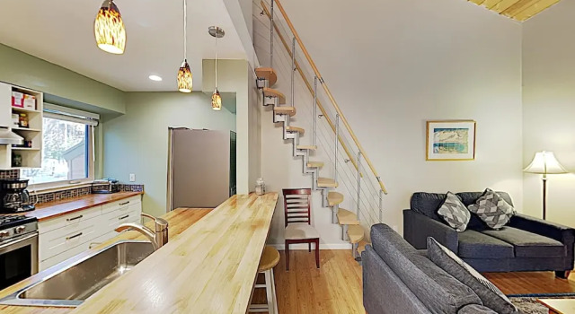 New Listing! Upscale Condo w/ Pool - Walk to Beach condo