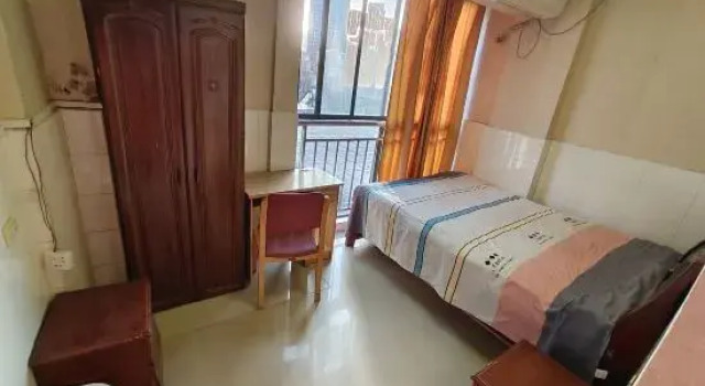 Shiyan Accommodation in Wulingyuan, Prenota Hotel Shiyan Hubei