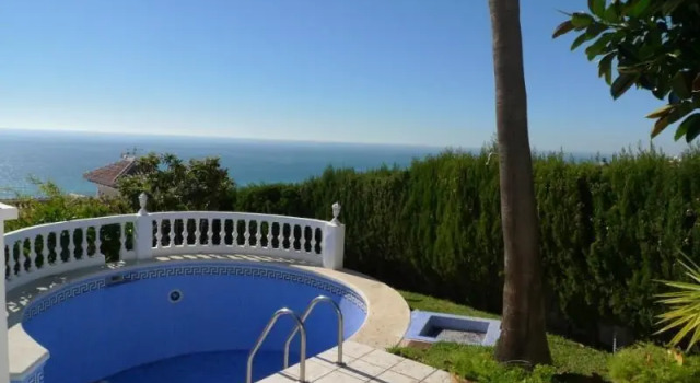 Ladera del Mar, Varaa Villa Nerja Axarquía