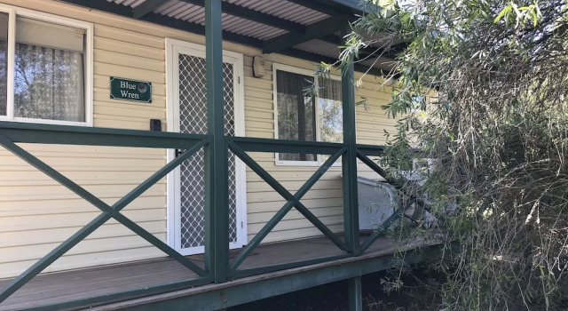Номер Standard с 2 комнатами с балконом Padthaway Caravan Park