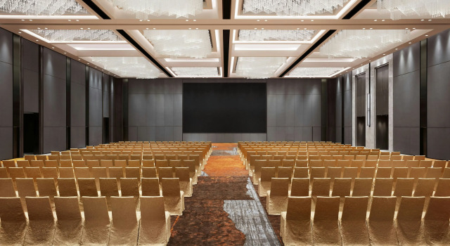 Sheraton Shanghai Fengxian, Varaa Hotelli Shanghai Shanghai