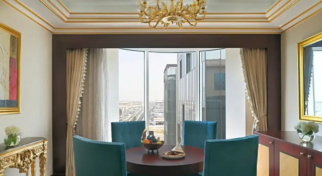 Люкс Royal Mövenpick Hotel City Star Jeddah