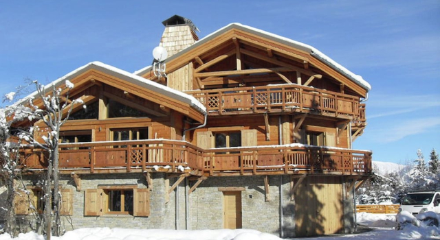 Шале Chalet in Les 2 Alpes Near Ski Piste
