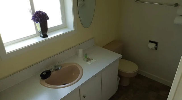 Четырёхместный номер Deluxe Creston Valley Motel