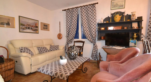 House in Clarensac With Swimming Pool, Rezerwuj Hotel Clarensac Gard