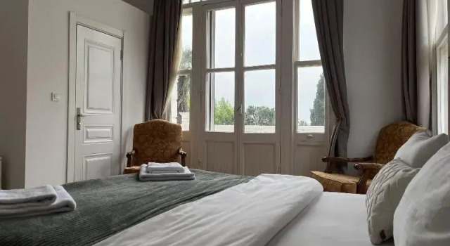 Двухместный номер Standard с балконом и с частичным видом на море Ikigai Hotel Villa Rıfat