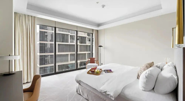 2BR Pool with Burj Khalifa View, Забронировать Апартаменты/квартира Апартаменты Эмирата Дубая, рядом с Деловой район Эмаар-Сквер, Апартаменты/квартира