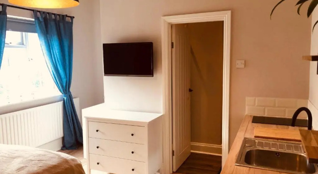 Maritime Pods, Book Hotel Southsea Hampshire