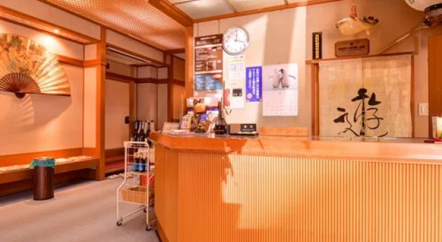 Uminomieruyado Muramiya