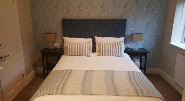 Студия Hendford Apartments