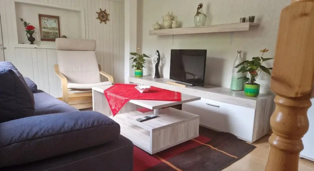 Alluring holiday home in Blankenburg with garden, Prenota Appartamento Hotel a Garz con parcheggio, Parcheggio