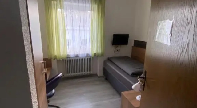 Одноместный номер Standard Hotel M&S garni