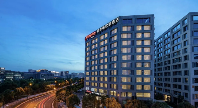 Hampton by Hilton Technology City
