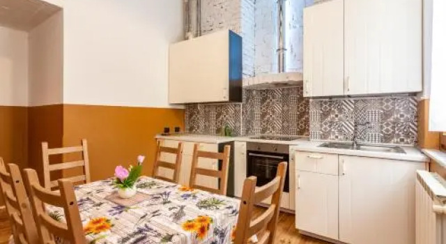 White Wall Apartment, Book Apartment Milan Lombardy