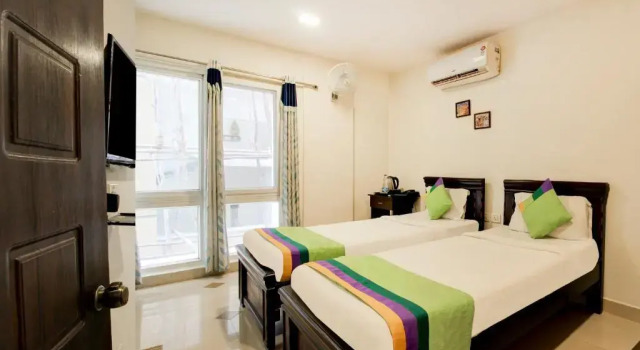 Номер Standard Treebo Srico, Banjara Hills