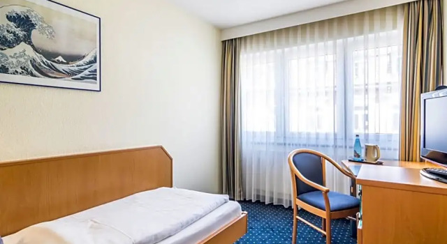 Hotel Garni Oberrhein, Забронировать Отель Райнфельден Ааргау, рядом с Tutti Kiese Culture Park