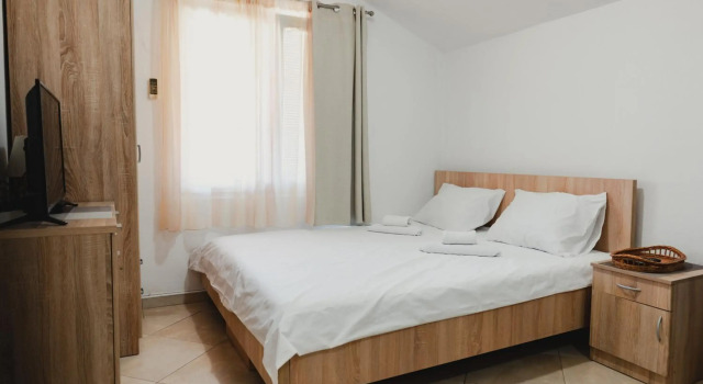 Apartments Djukic