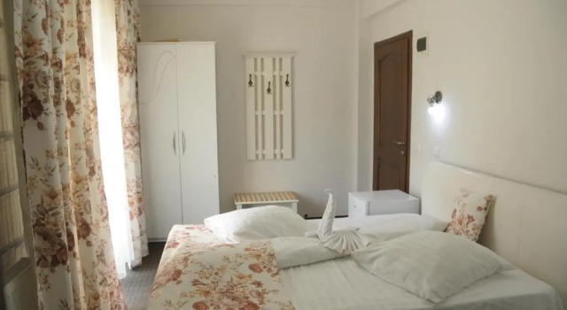 Pensiunea Casa Simoni, Забронировать Отель Недорогие отели Плоешти, недорого