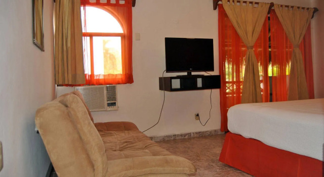 Caracol Suite Hotel, Забронировать Отель Плая-дель-Кармен Кинтана-Роо, рядом с Пляжный клуб Mamitas