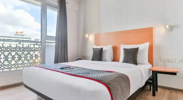 Sumithra Inn by OYO Rooms