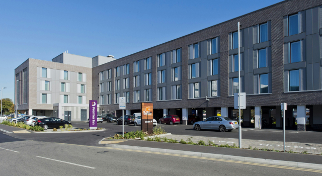 Premier Inn London Hayes Heathrow - Hyde Park, Rezervați Hotel Hoteluri de 3 stele în Merseyside, 3*