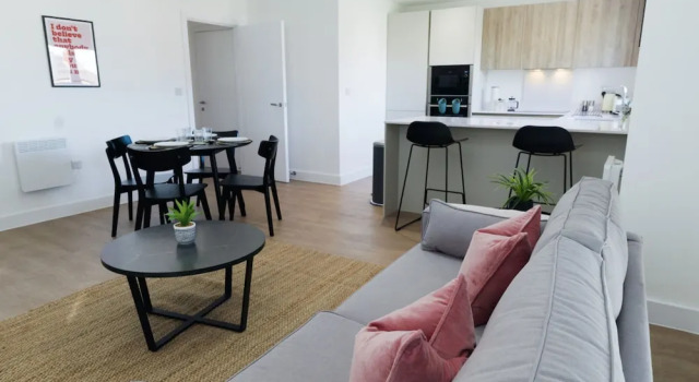 Апартаменты Luxury Manchester Apartment - Pink