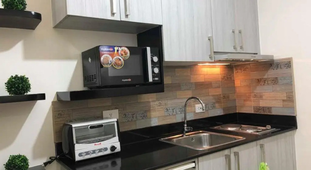 Студия Deluxe Green Residences Studio Hotelike in Metro Manila Free Breakfast for 2